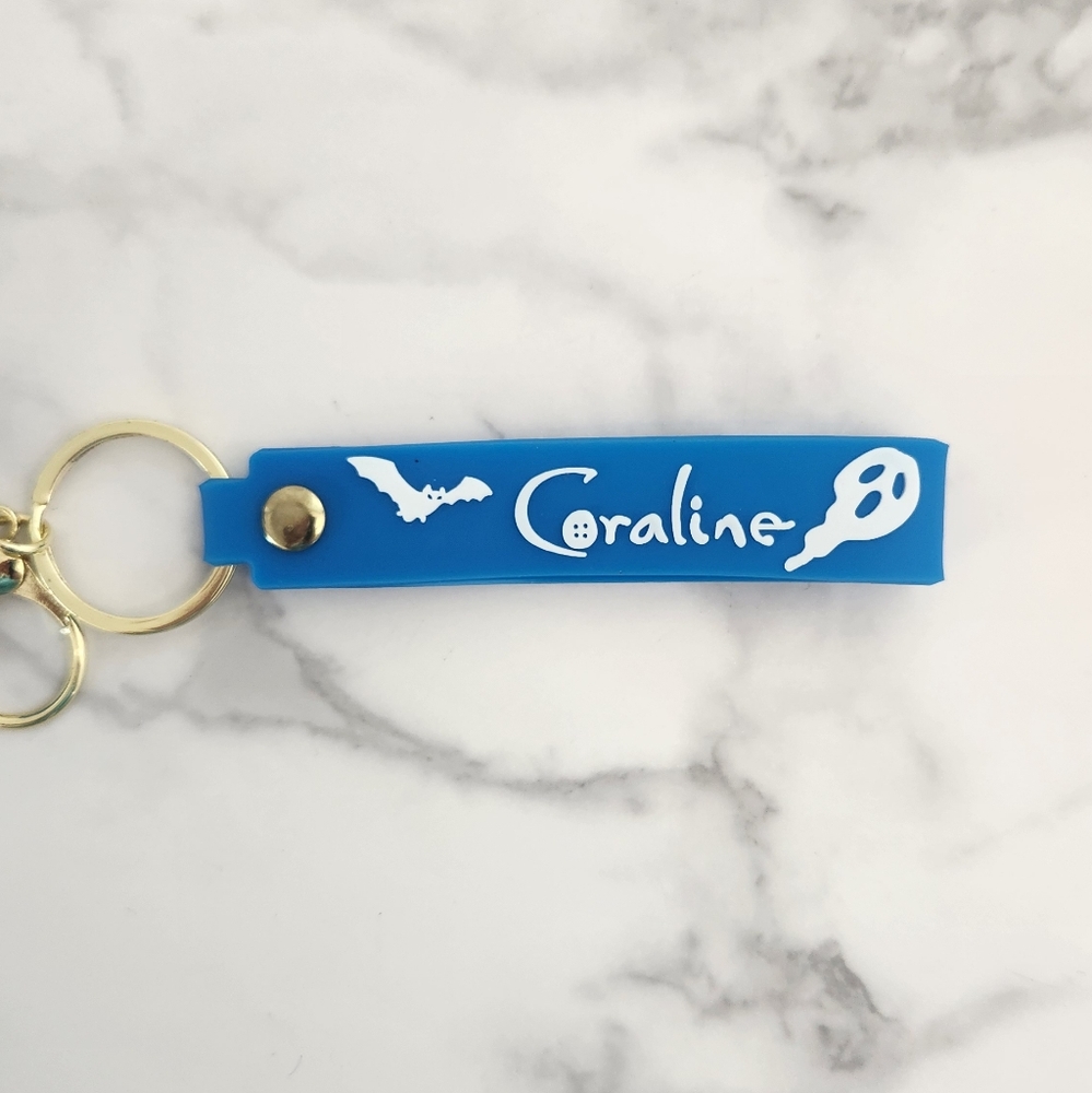 Coraline Movie Keychain - Picture 4 of 11